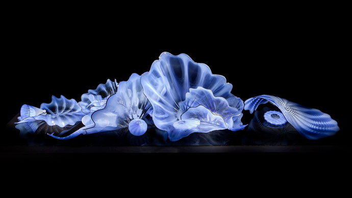 VISIONAIRE RECOMMENDS