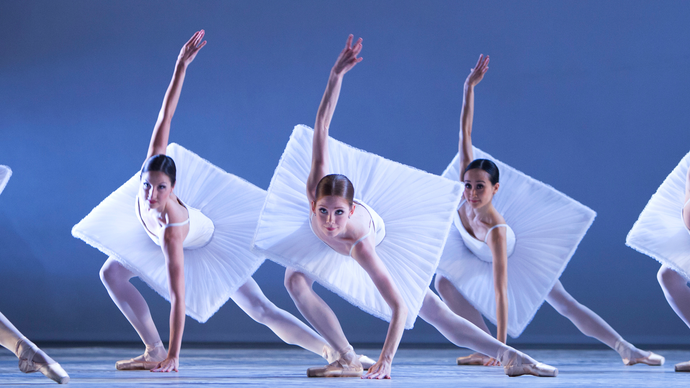 VIKTOR & ROLF’S DUTCH DOUBLE