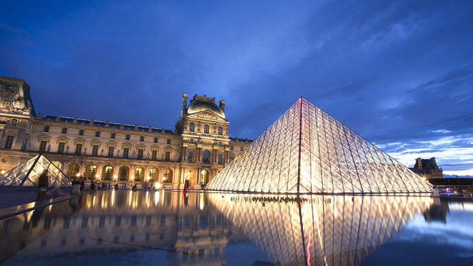 LOUVRE’S 3 SIÈCLES DE MODE